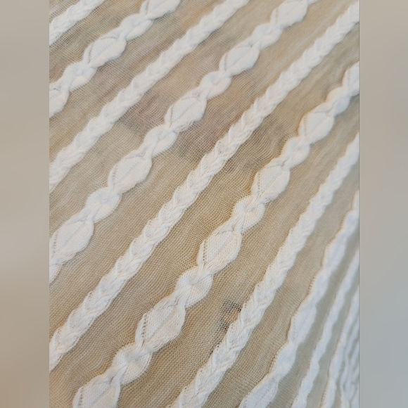 𝅺emma JAMES tan and white striped short sleeve top size Large - Picture 5 of 7